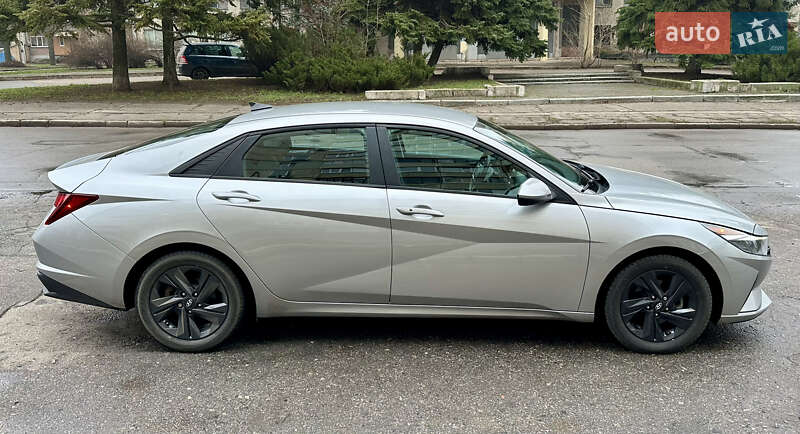 Седан Hyundai Elantra 2021 в Харкові