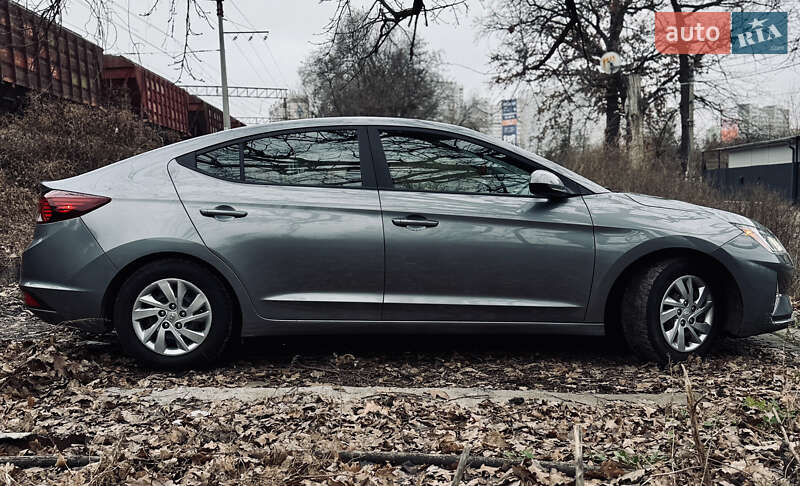Седан Hyundai Elantra 2018 в Киеве фото 8 Седан Hyundai Elantra 2018 в Киеве
