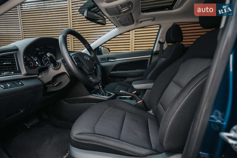 Седан Hyundai Elantra 2017 в Києві фото 27 Седан Hyundai Elantra 2017 в Києві