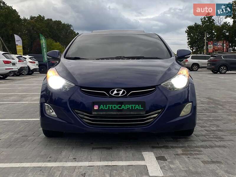 Седан Hyundai Elantra 2011 в Києві фото 5 Седан Hyundai Elantra 2011 в Києві