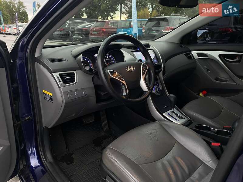 Седан Hyundai Elantra 2011 в Києві фото 23 Седан Hyundai Elantra 2011 в Києві