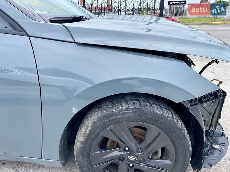 Седан Hyundai Elantra 2022 в Киеве