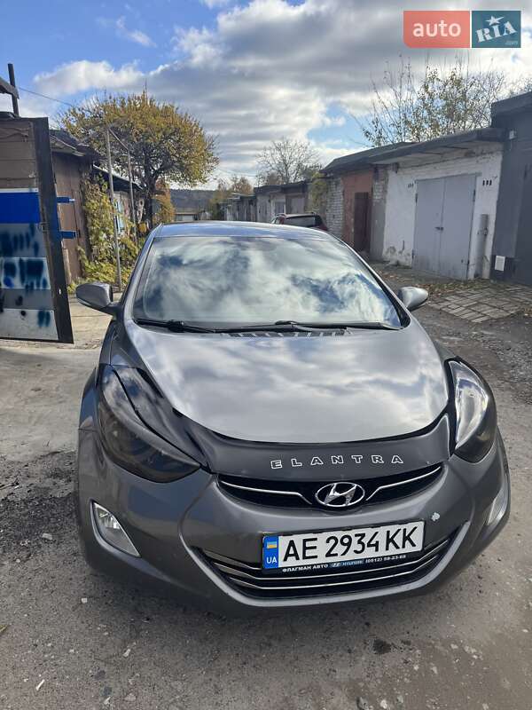 Седан Hyundai Elantra 2011 в Кривом Роге фото 9 Седан Hyundai Elantra 2011 в Кривом Роге