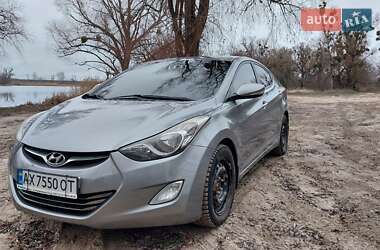 Седан Hyundai Elantra 2012 в Харькове