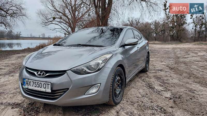 Hyundai Elantra 2012 Hyundai Elantra 2012