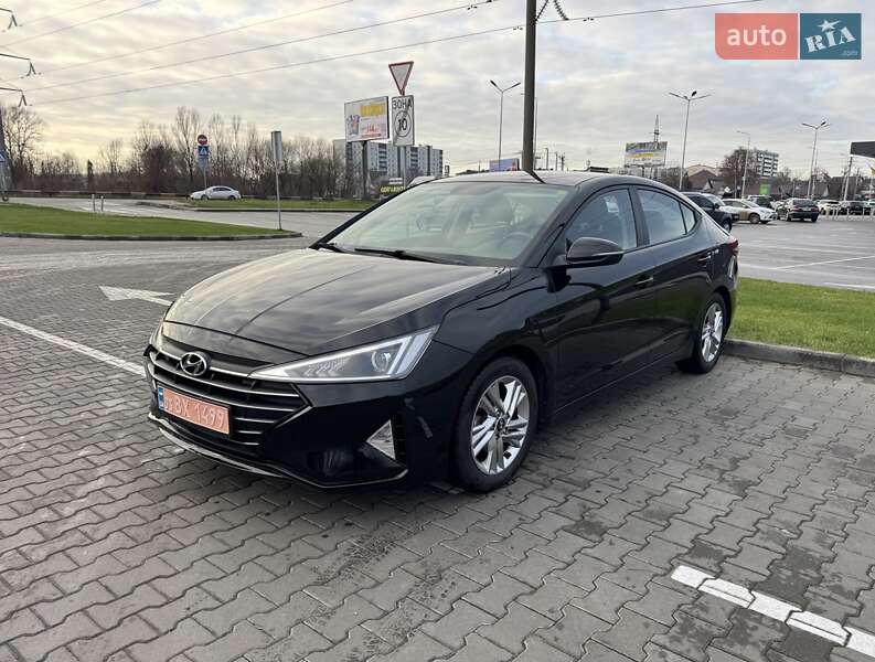 Hyundai Elantra 2018