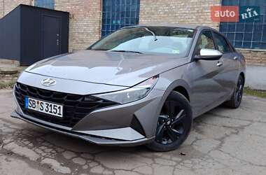 Седан Hyundai Elantra 2023 в Киеве