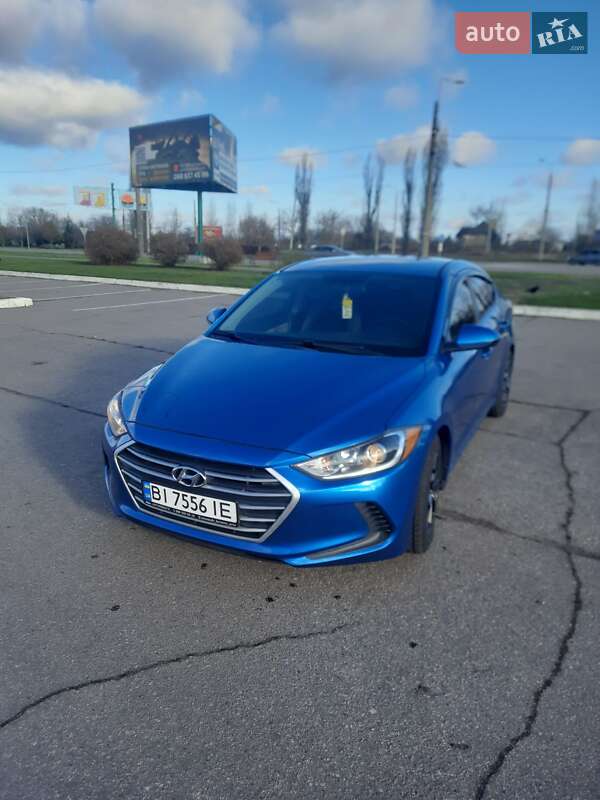 Hyundai Elantra 2016