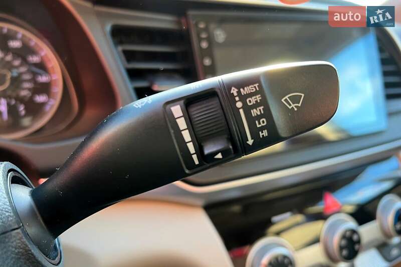 Седан Hyundai Elantra 2019 в Киеве фото 20 Седан Hyundai Elantra 2019 в Киеве