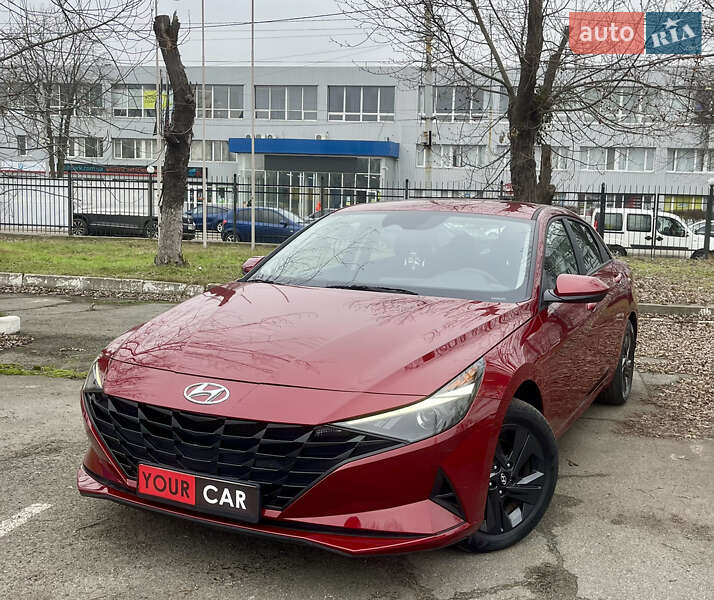 Hyundai Elantra 2023