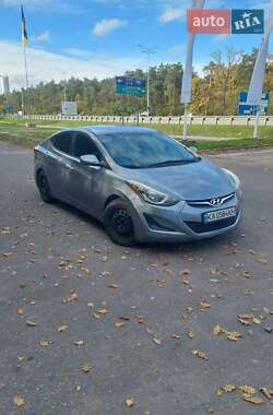 Седан Hyundai Elantra 2015 в Києві