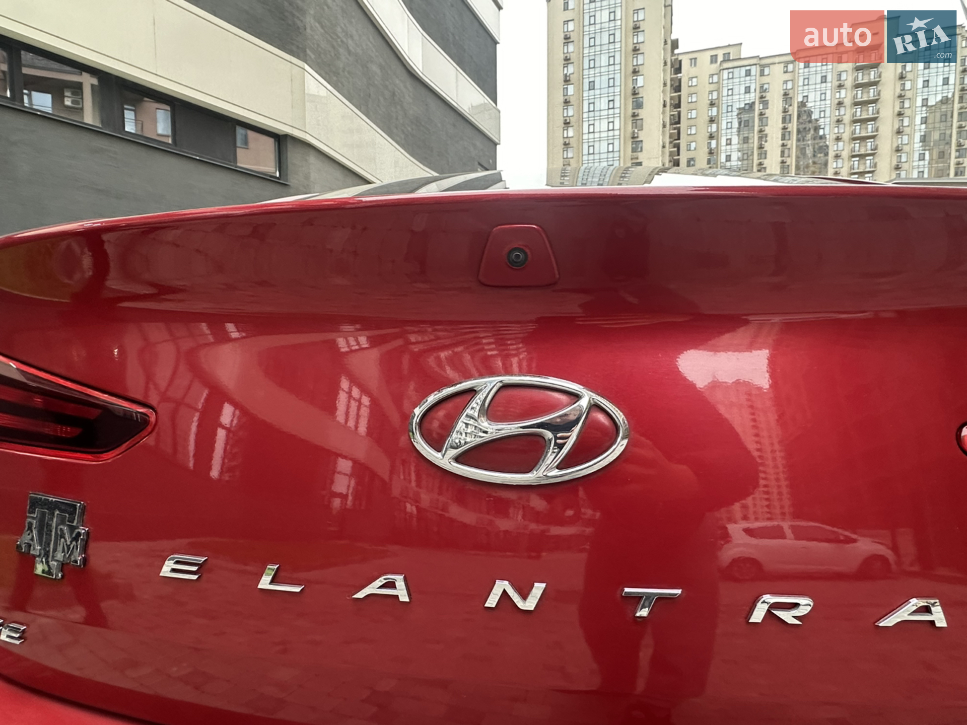 2019 Hyundai Elantra - мініатюра 9