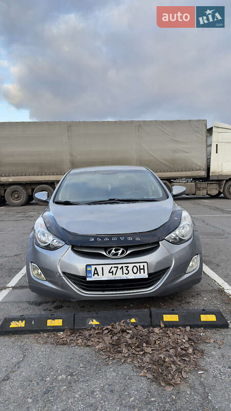 Седан Hyundai Elantra 2011 в Дніпрі
