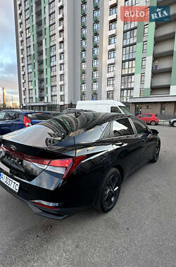 Седан Hyundai Elantra 2020 в Києві