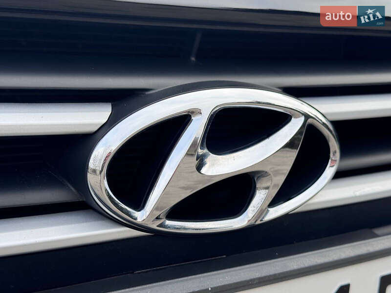 Седан Hyundai Elantra 2018 в Дніпрі