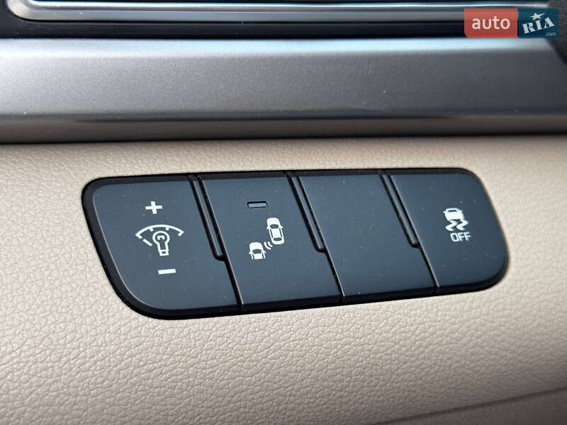 Седан Hyundai Elantra 2018 в Дніпрі