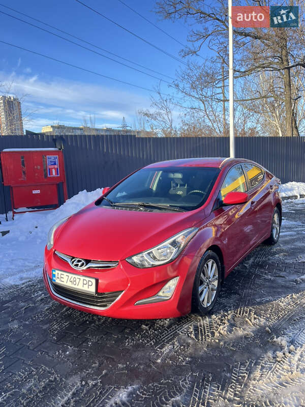 Hyundai Elantra 2015