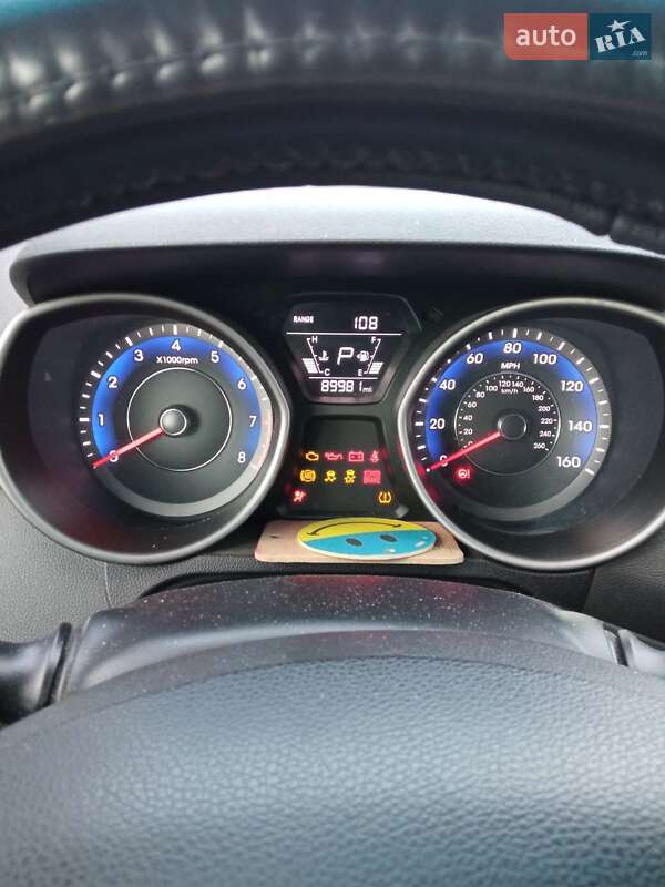 Седан Hyundai Elantra 2014 в Києві