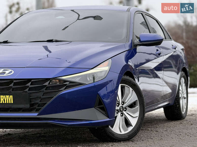 Седан Hyundai Elantra 2021 в Киеве