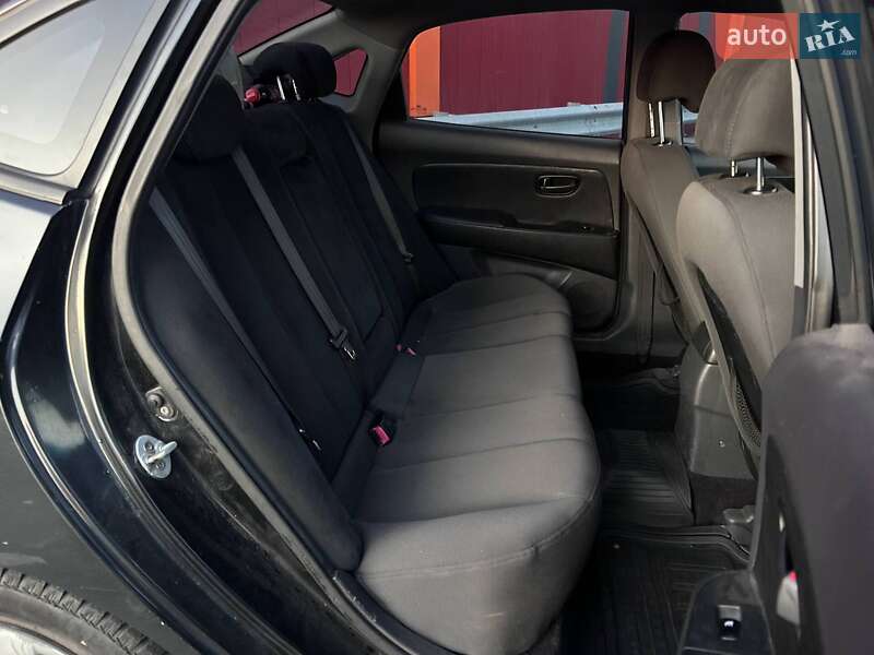 Седан Hyundai Elantra 2008 в Киеве фото 11 Седан Hyundai Elantra 2008 в Киеве