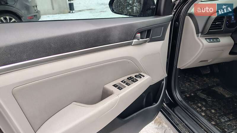 Седан Hyundai Elantra 2020 в Киеве фото 11 Седан Hyundai Elantra 2020 в Киеве