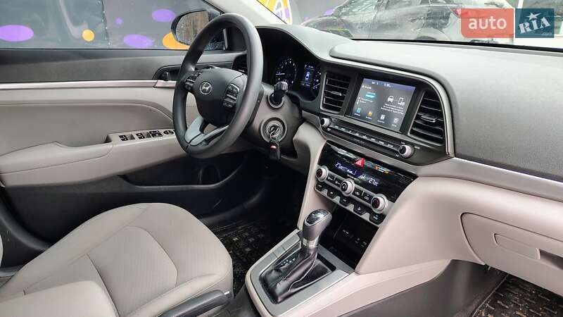 Седан Hyundai Elantra 2020 в Киеве фото 24 Седан Hyundai Elantra 2020 в Киеве