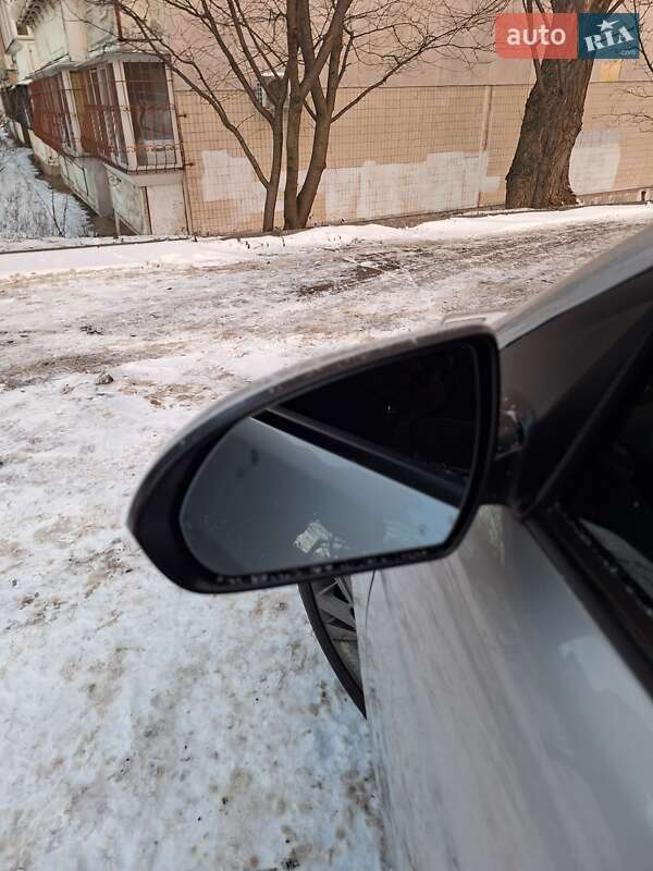 Седан Hyundai Elantra 2016 в Києві фото 13 Седан Hyundai Elantra 2016 в Києві