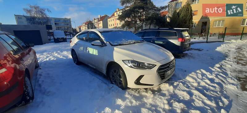 Hyundai Elantra 2018 Hyundai Elantra 2018