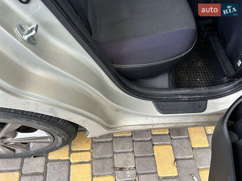 Седан Hyundai Elantra 2016 в Одессе