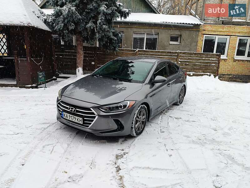 Hyundai Elantra 2018