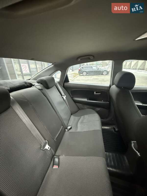 Седан Hyundai Elantra 2007 в Івано-Франківську