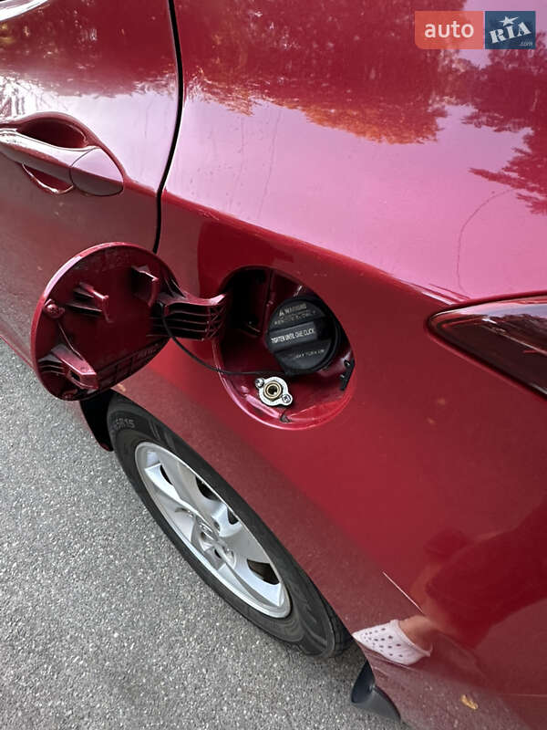 Седан Hyundai Elantra 2014 в Киеве фото 14 Седан Hyundai Elantra 2014 в Киеве