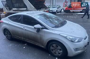 Седан Hyundai Elantra 2013 в Харькове