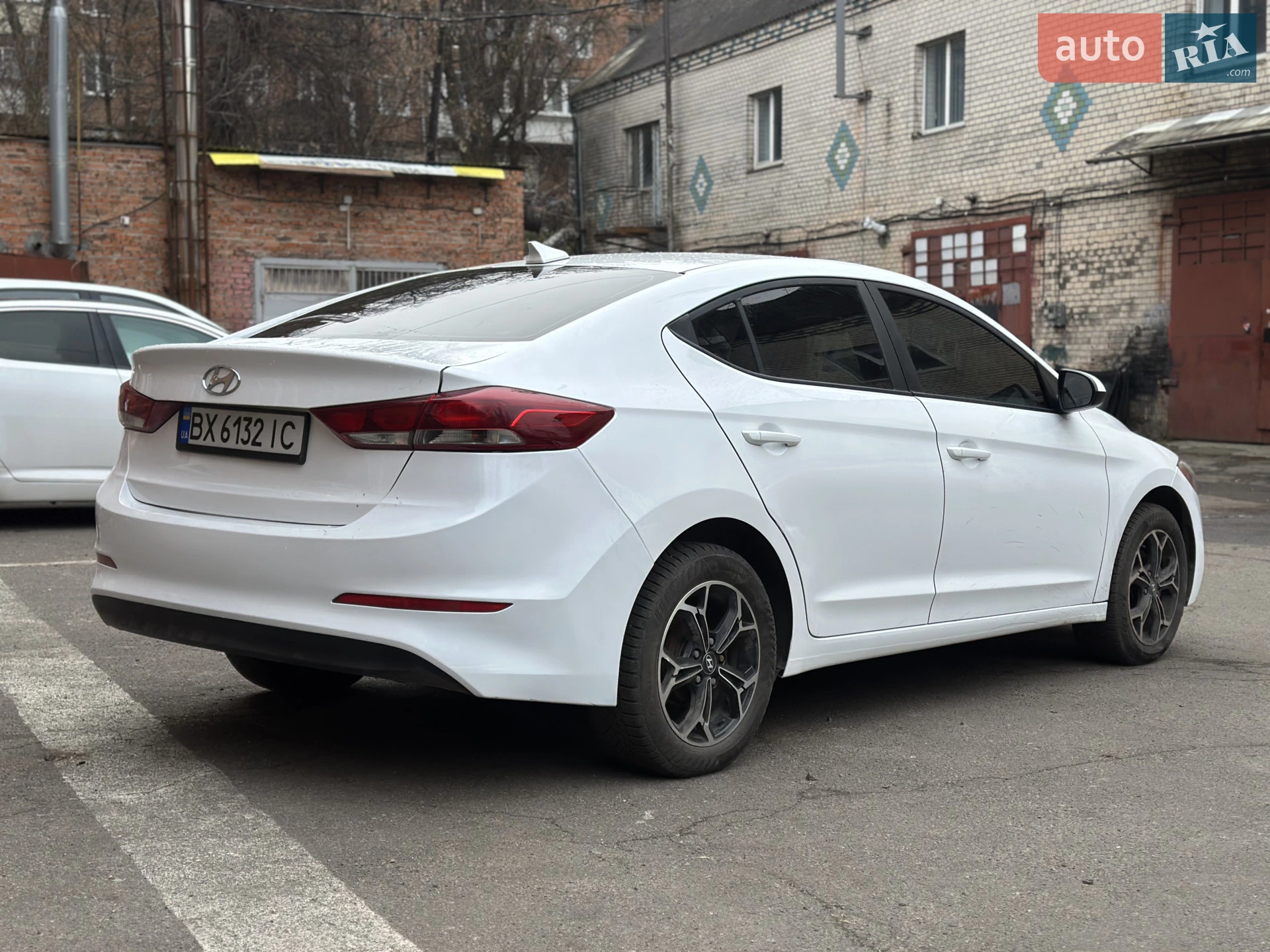 2017 Hyundai Elantra - мініатюра 6