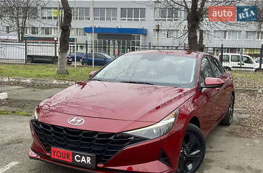 Седан Hyundai Elantra 2023 в Киеве