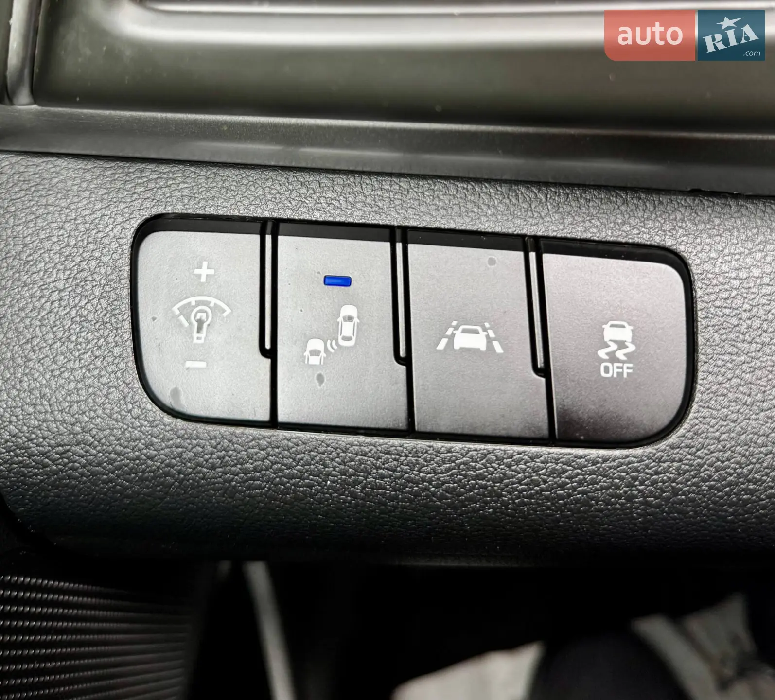 2019 Hyundai Elantra - мініатюра 5