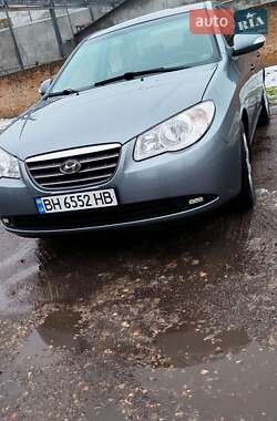 Седан Hyundai Elantra 2010 в Измаиле