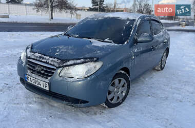 Седан Hyundai Elantra 2008 в Киеве