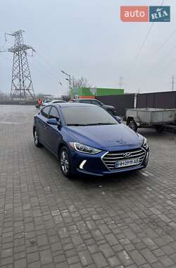 Седан Hyundai Elantra 2017 в Одессе
