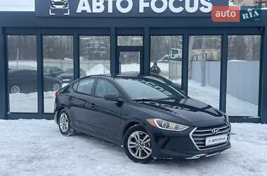 Седан Hyundai Elantra 2017 в Киеве