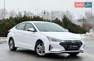 Седан Hyundai Elantra 2020 в Киеве