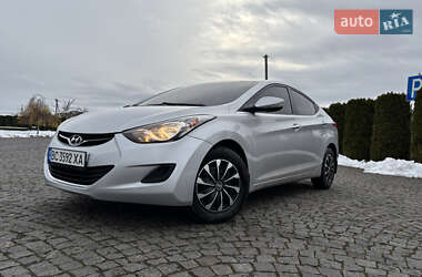 Седан Hyundai Elantra 2011 в Львове