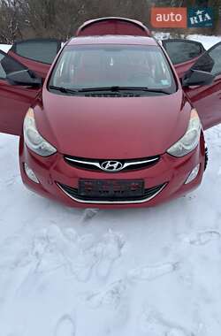 Хэтчбек Hyundai Elantra 2013 в Новом Роздоле