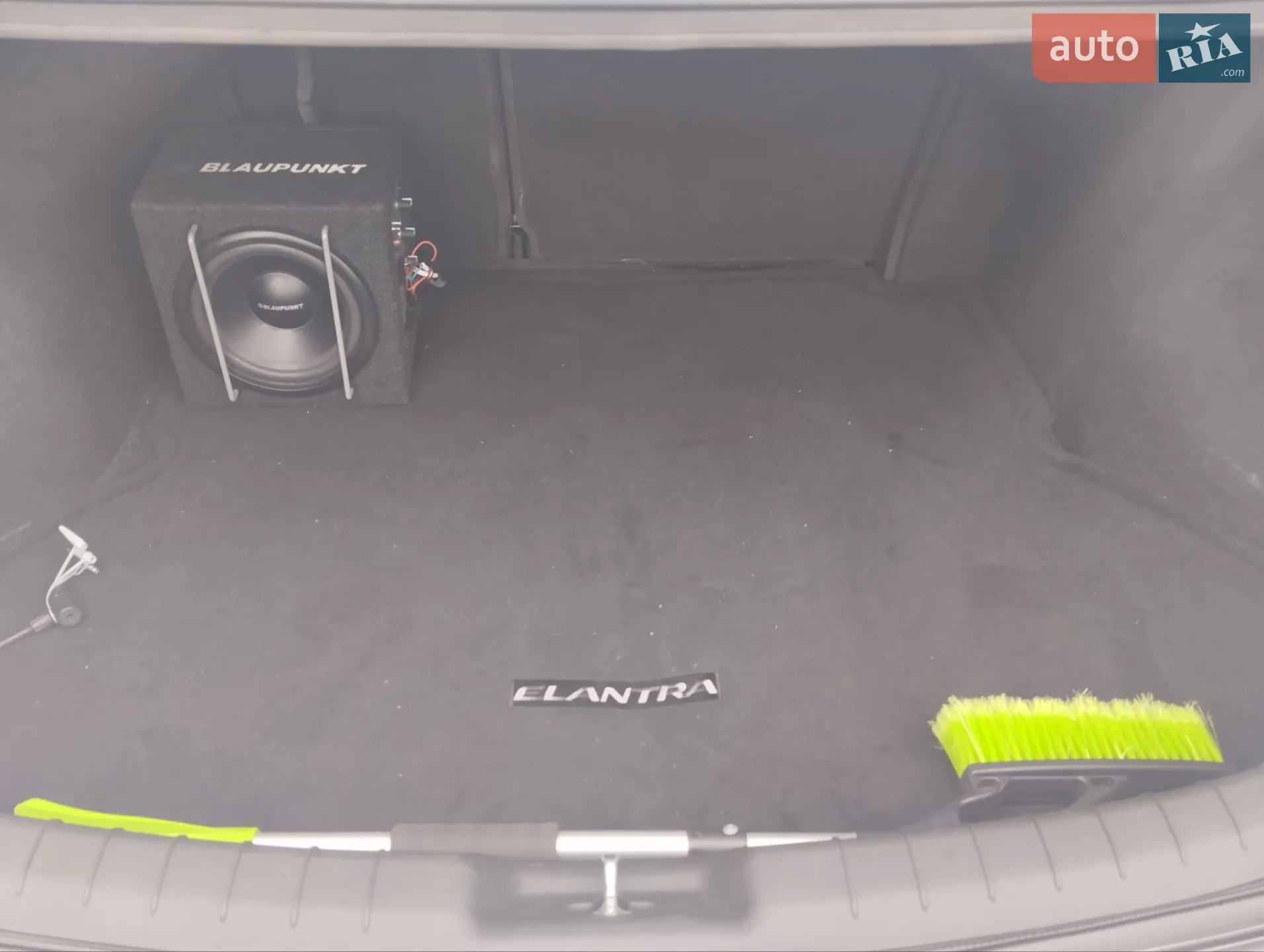 2020 Hyundai Elantra - мініатюра 19