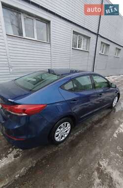 Седан Hyundai Elantra 2016 в Одессе