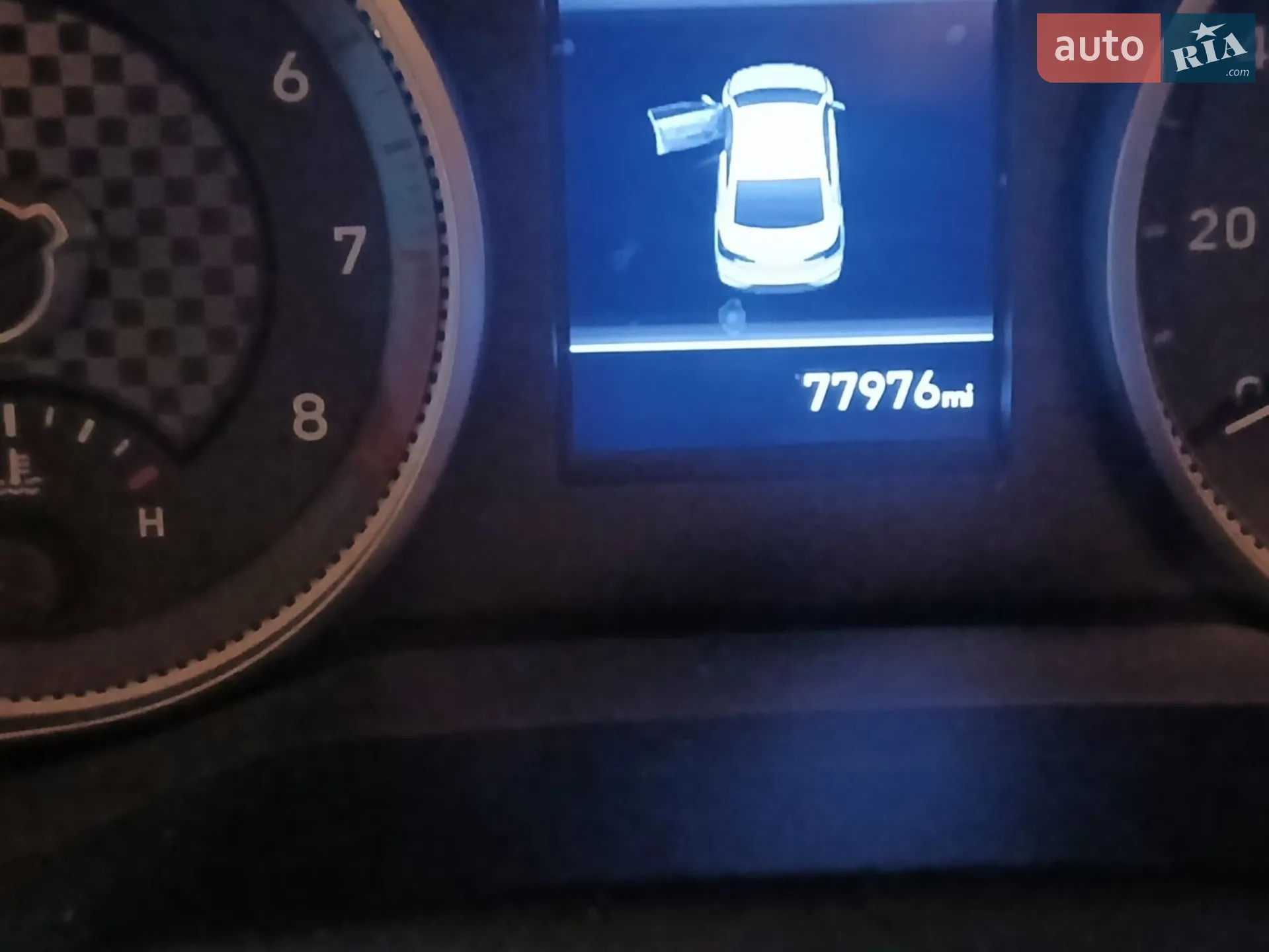 2019 Hyundai Elantra - мініатюра 13