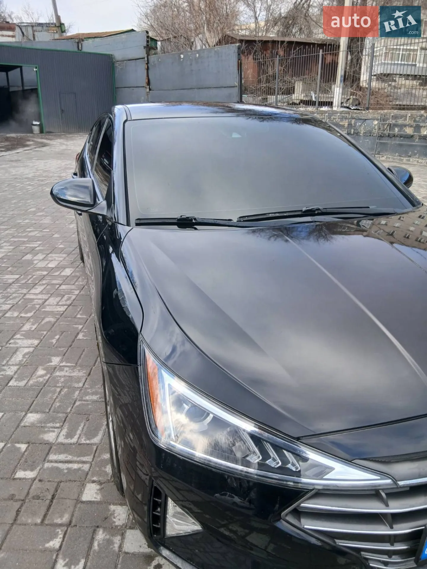 2019 Hyundai Elantra - фото 1