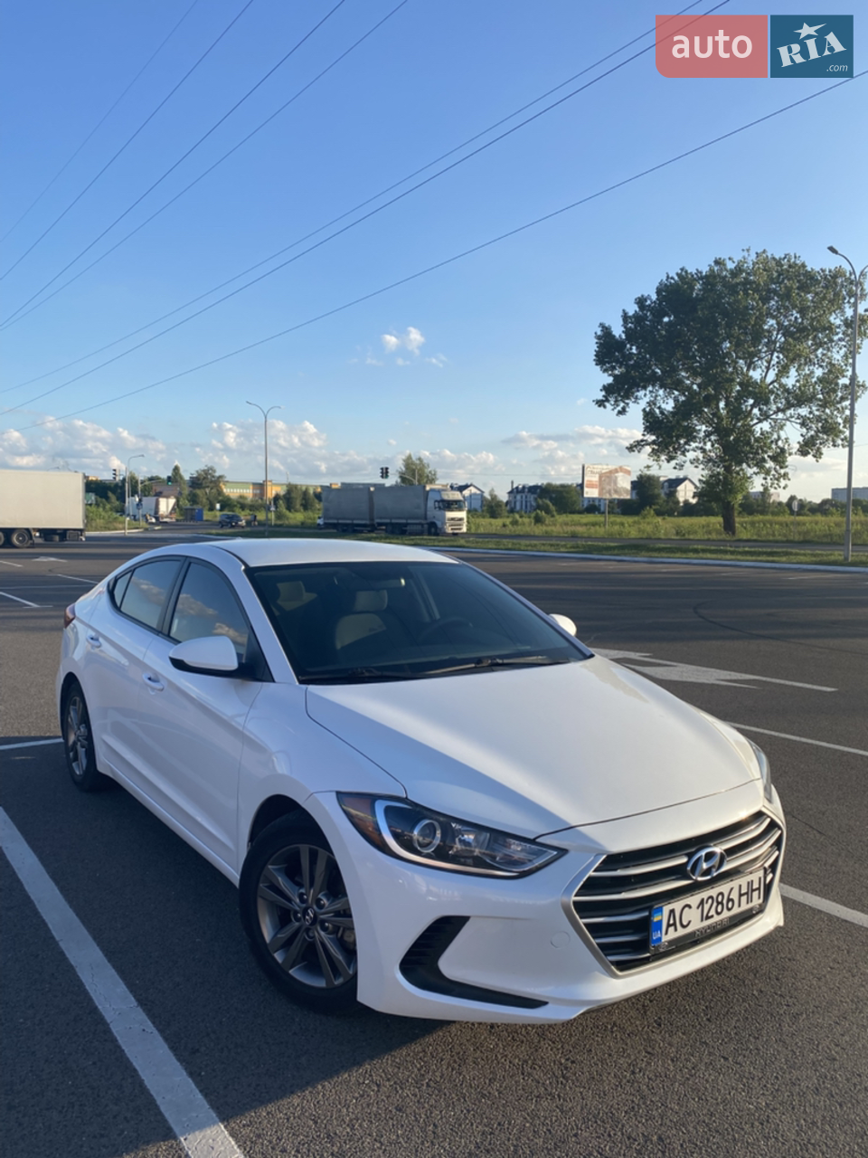 2016 Hyundai Elantra - мініатюра 17