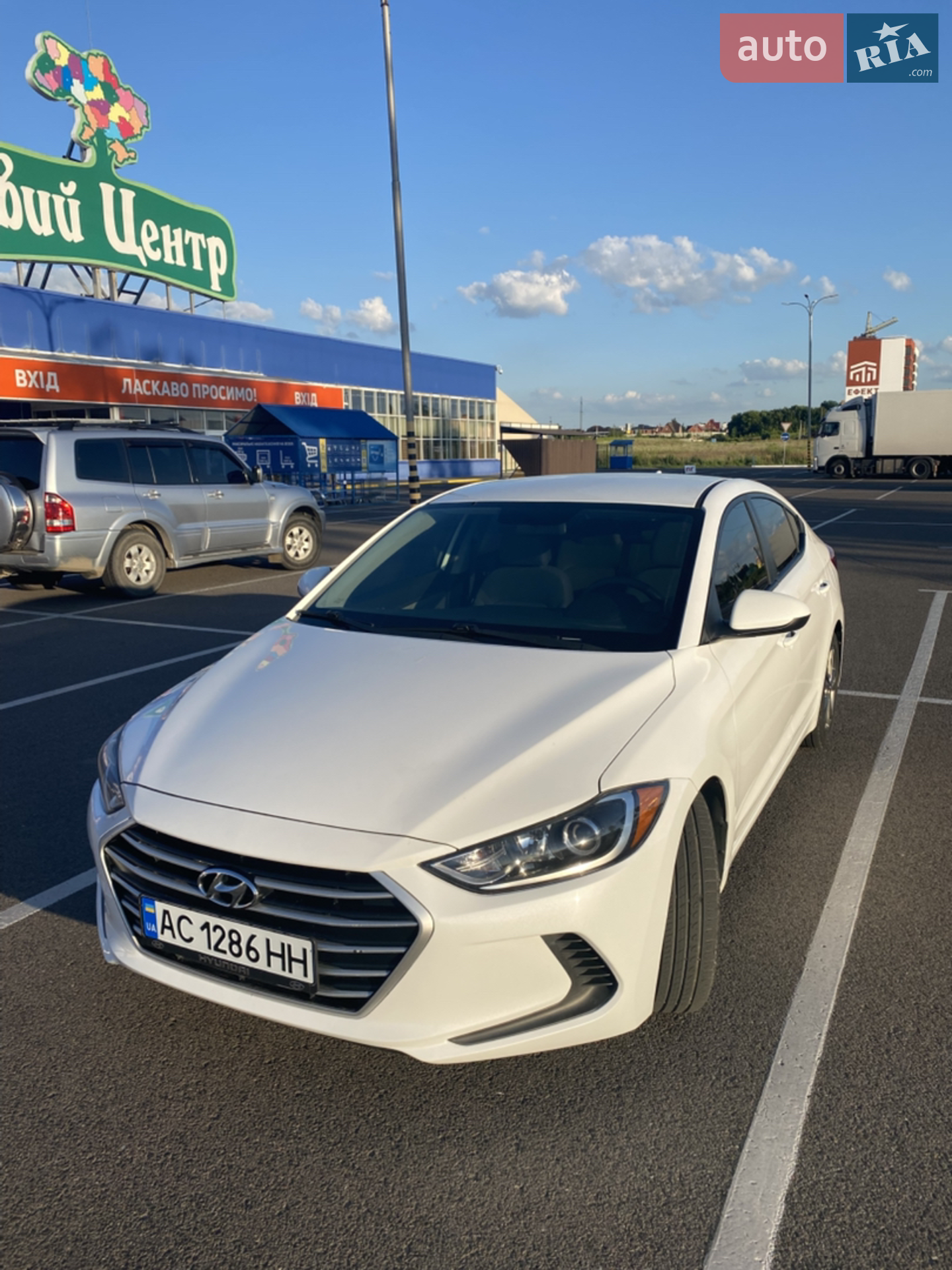 2016 Hyundai Elantra - мініатюра 5