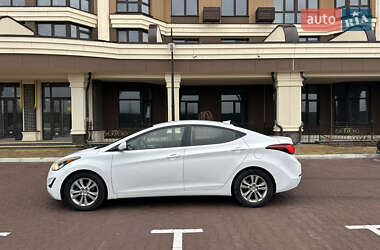 Седан Hyundai Elantra 2015 в Києві